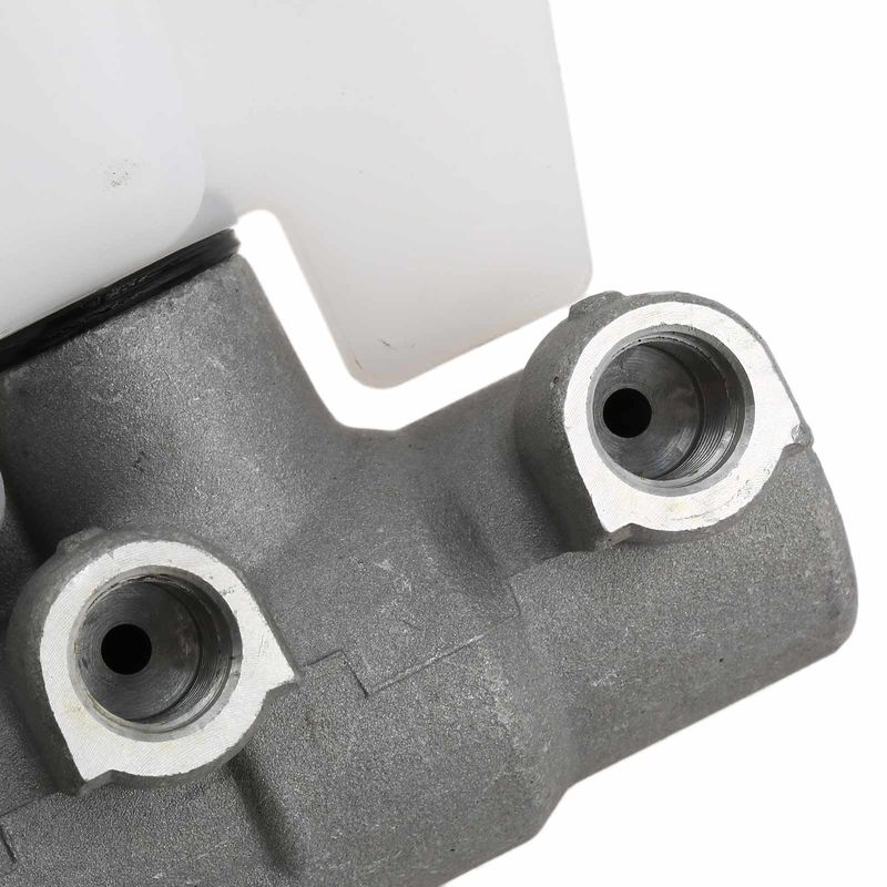 Brake Master Cylinder for Hyundai Santa Fe 2014-2017 Kia Sorento 2014