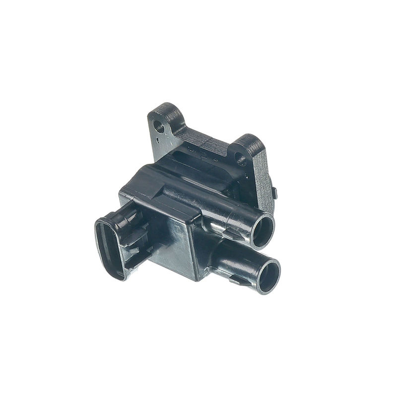 Ignition Coil with 4 Pins for Chevrolet Prizm Toyota Corolla 1998-1999 1.8L