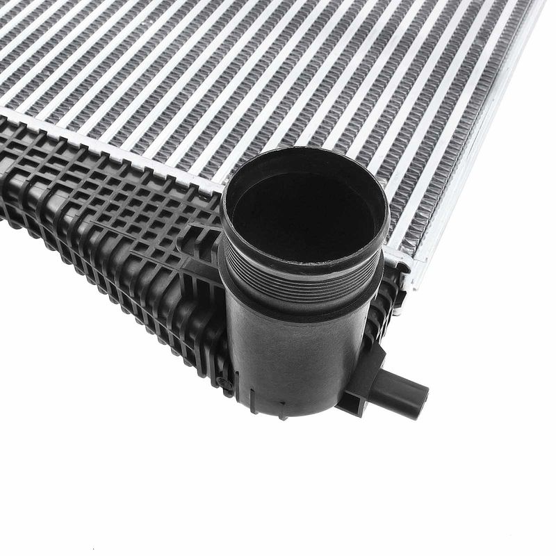 Intercooler Charge Air Cooler for Audi A3 Quattro S3 TT Quattro VW Golf GTI